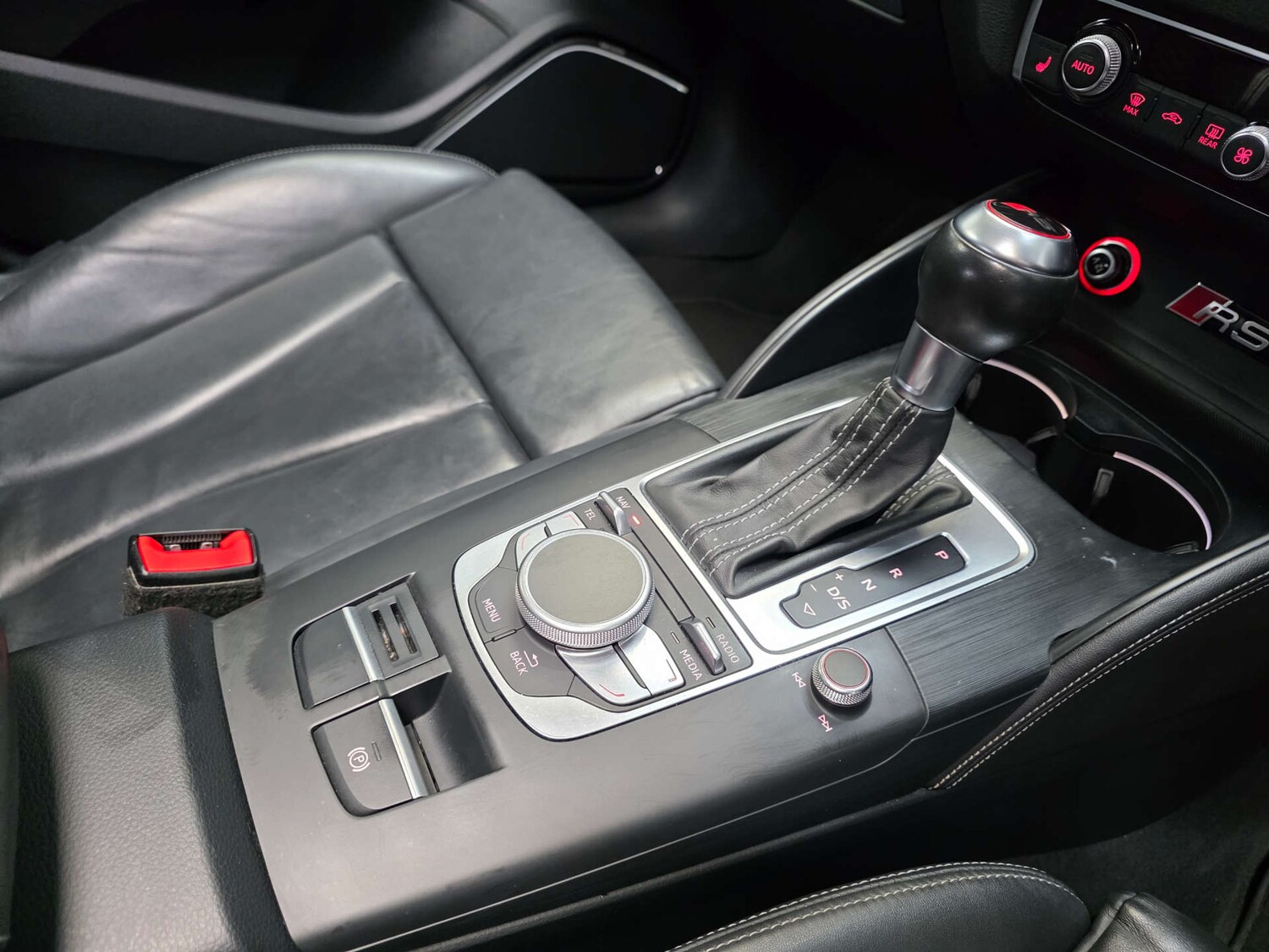 Used Audi RS3 2015 for sale - 77905906: Photo 10