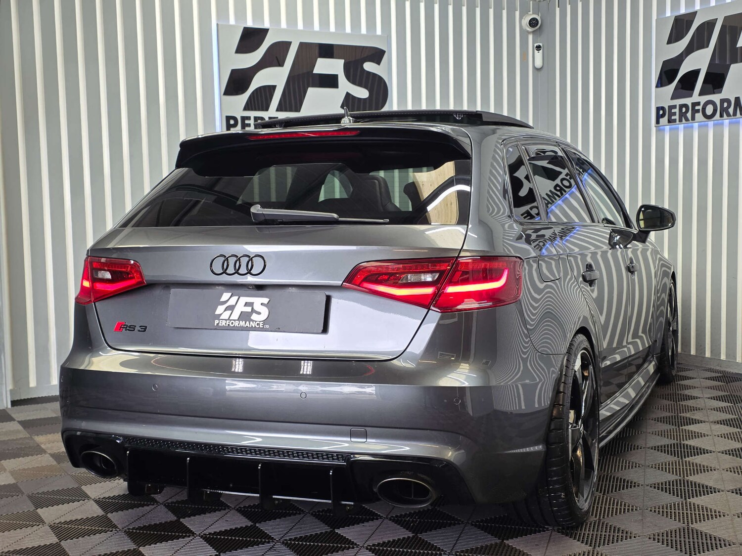 Used Audi RS3 2015 for sale - 77905906: Photo 33