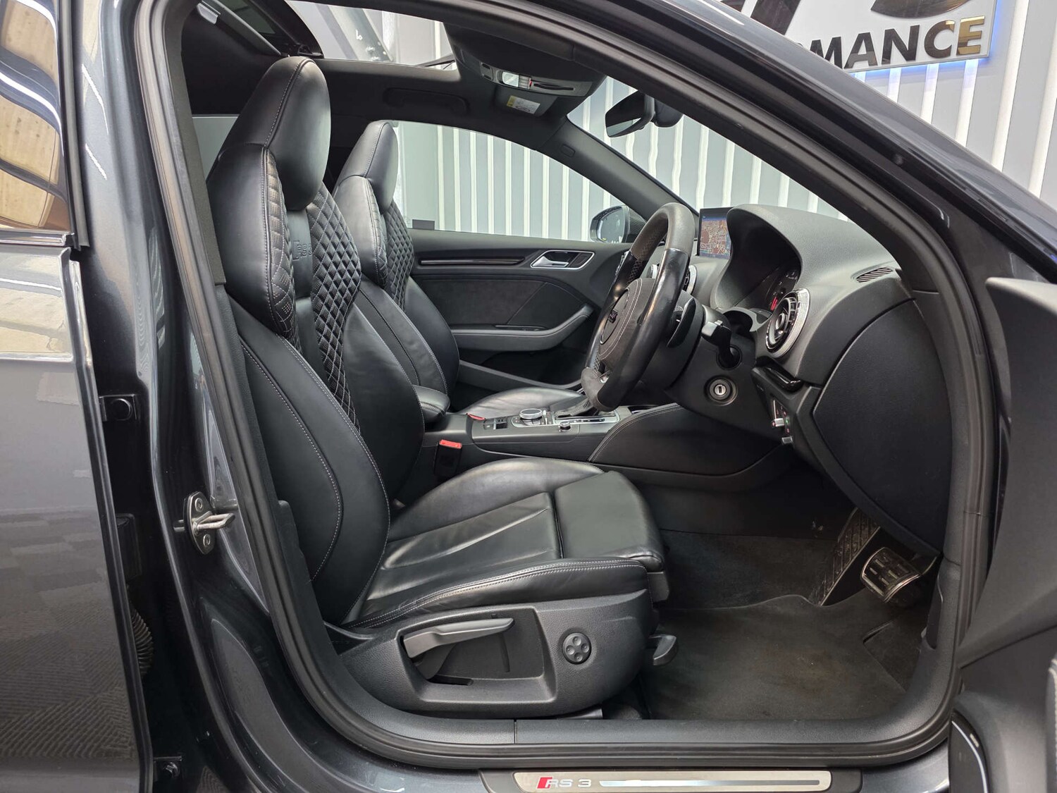 Used Audi RS3 2015 for sale - 77905906: Photo 34