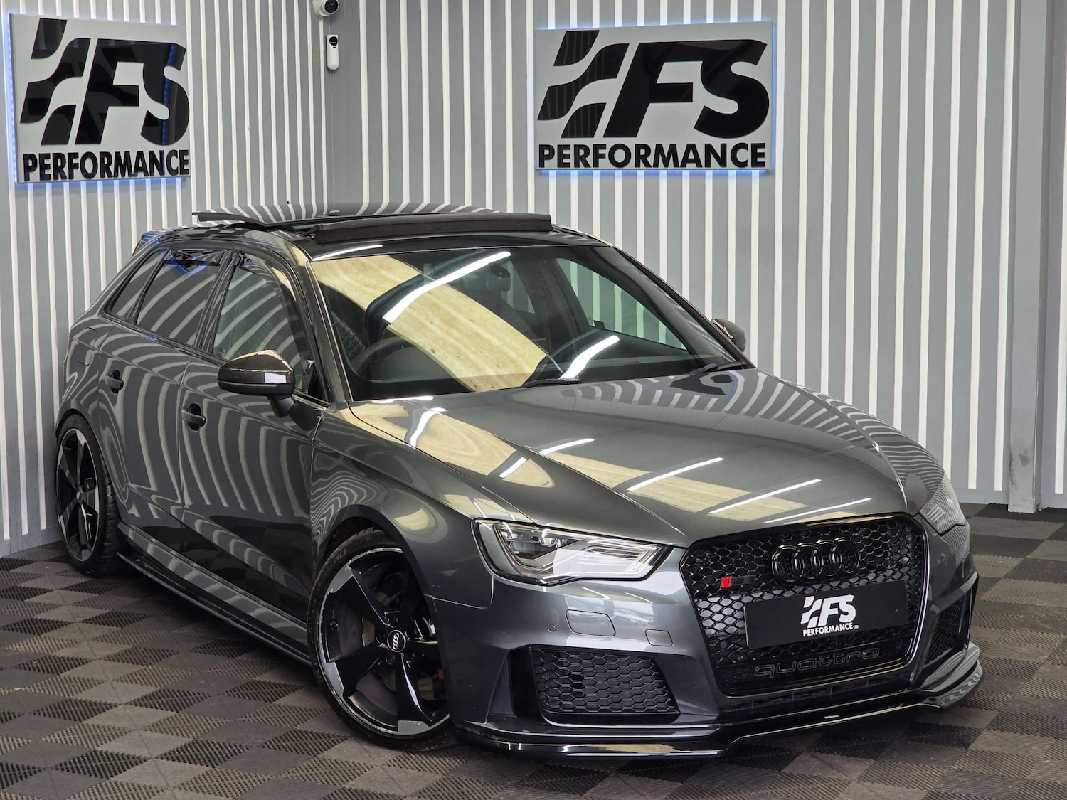 Used Audi RS3 2015 for sale - 77905906: Photo 44