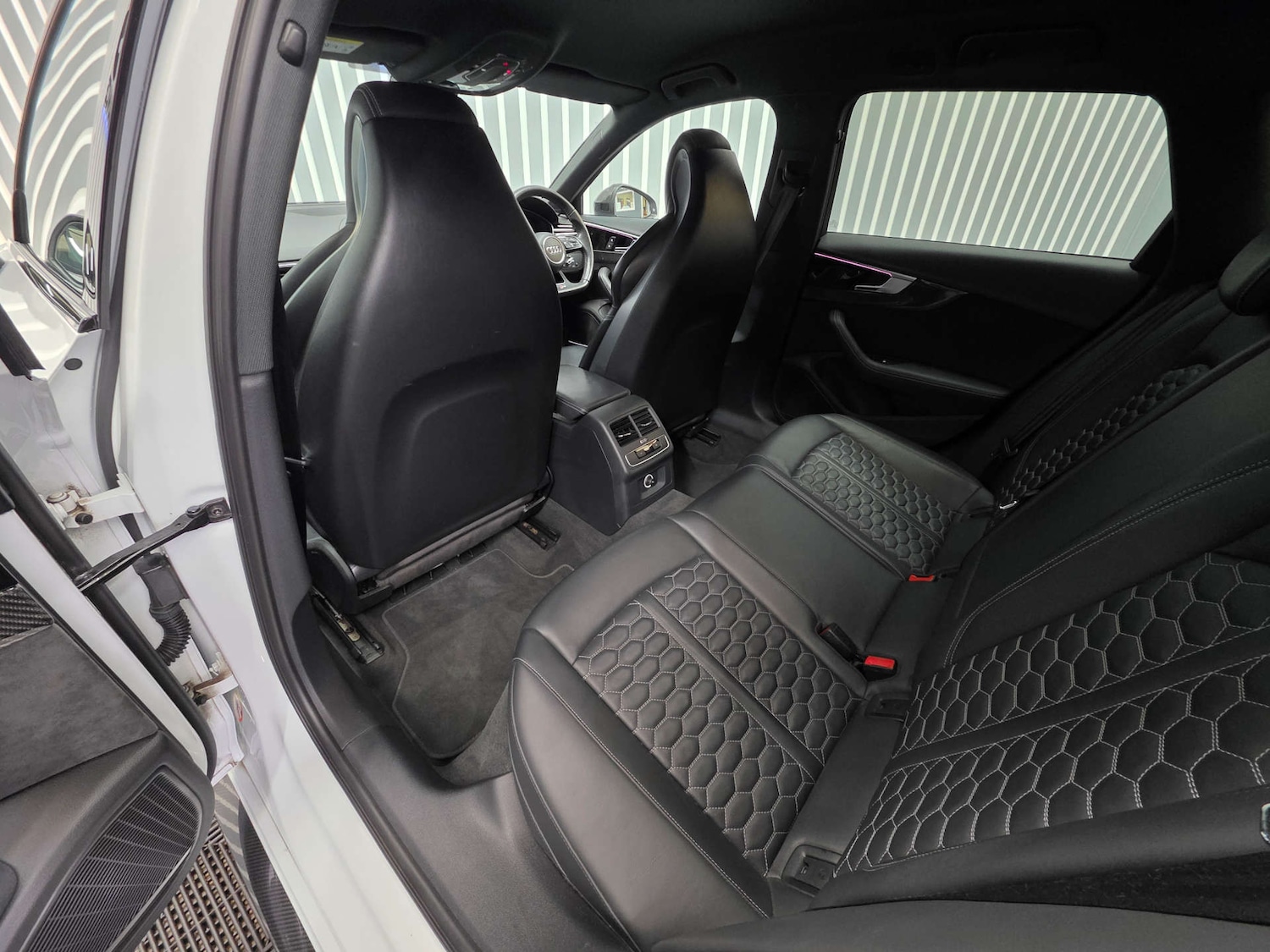 Used Audi RS4 2020 for sale - 76536198: Photo 24