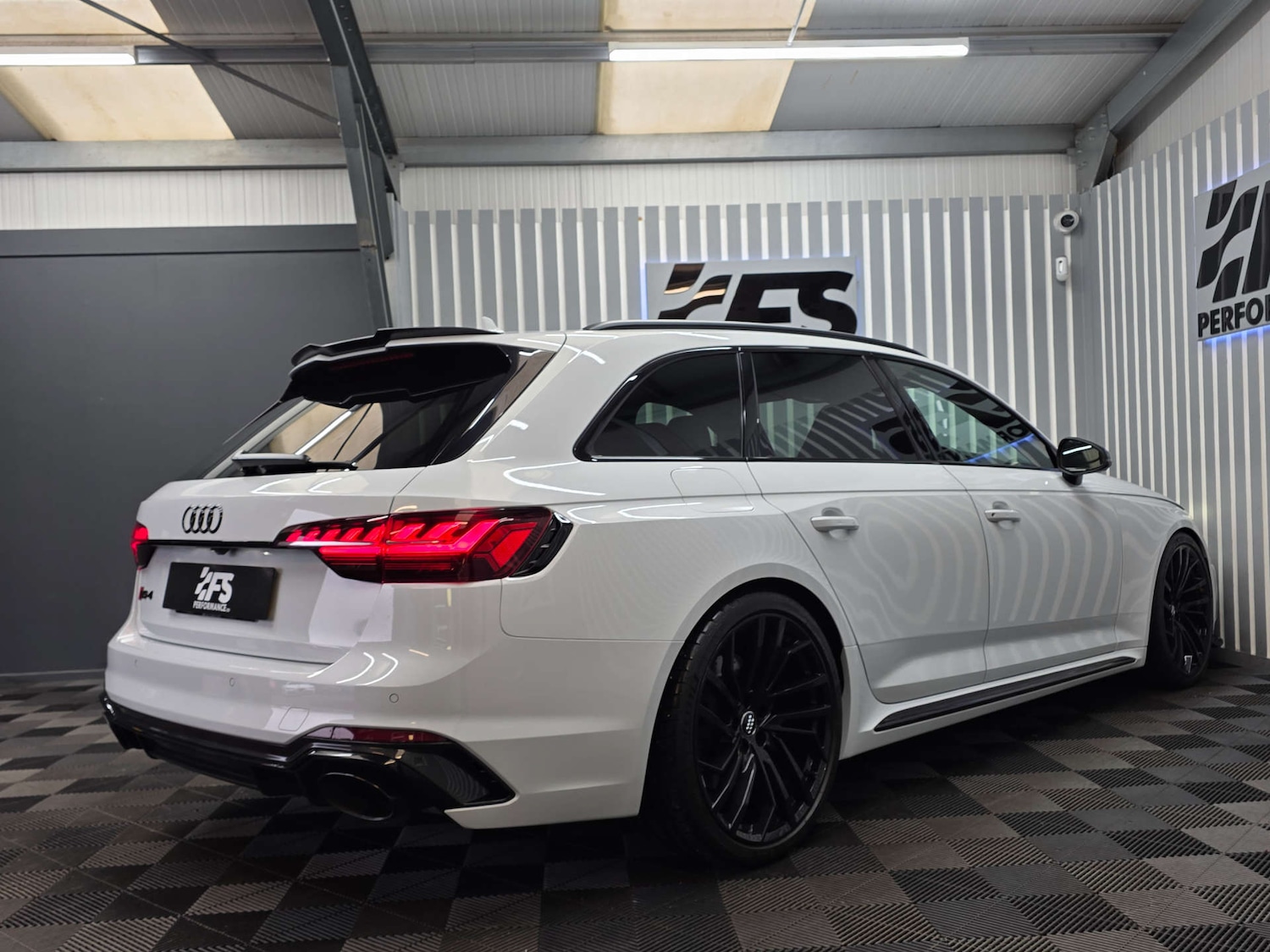 Used Audi RS4 2020 for sale - 76536198: Photo 6