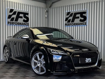 Audi - TT RS
