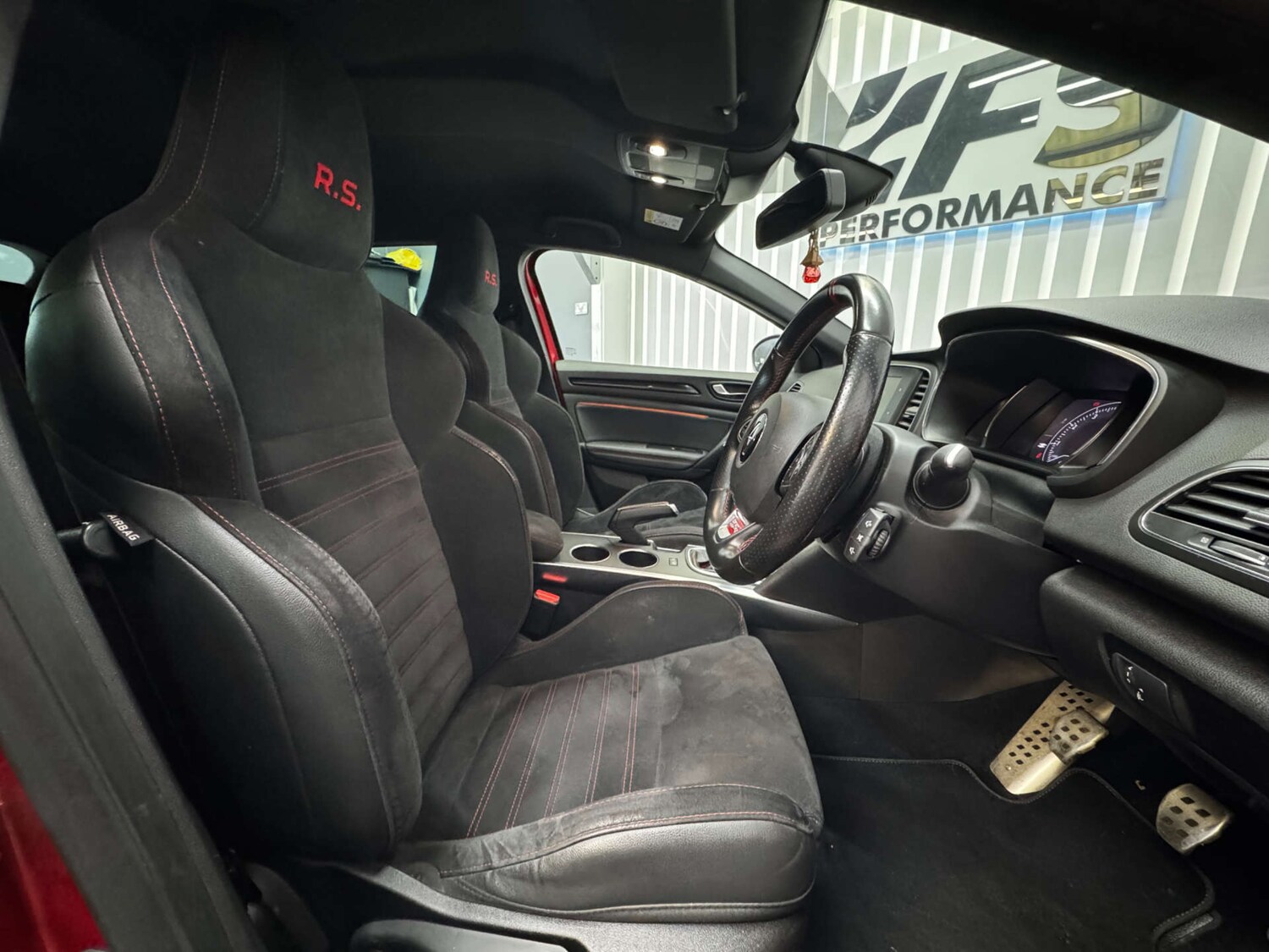 Used Renault Megane 2019 for sale - 76375868: Photo 7