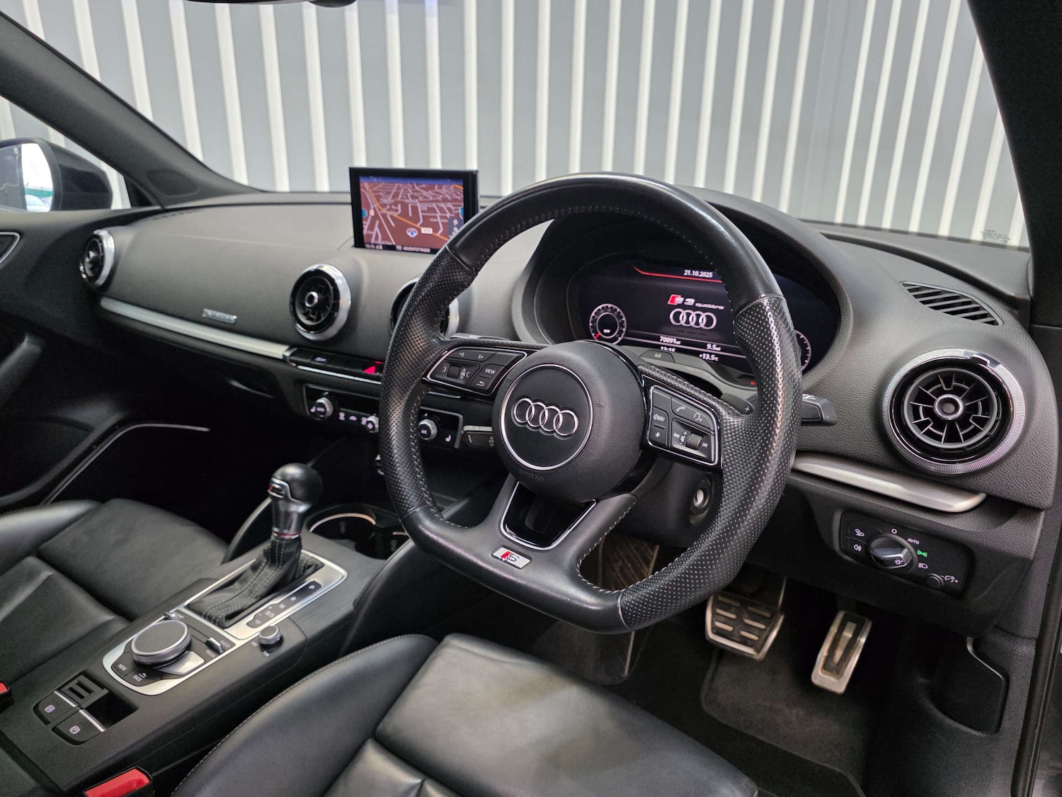 Used Audi A3 2017 for sale - 76601733: Photo 22