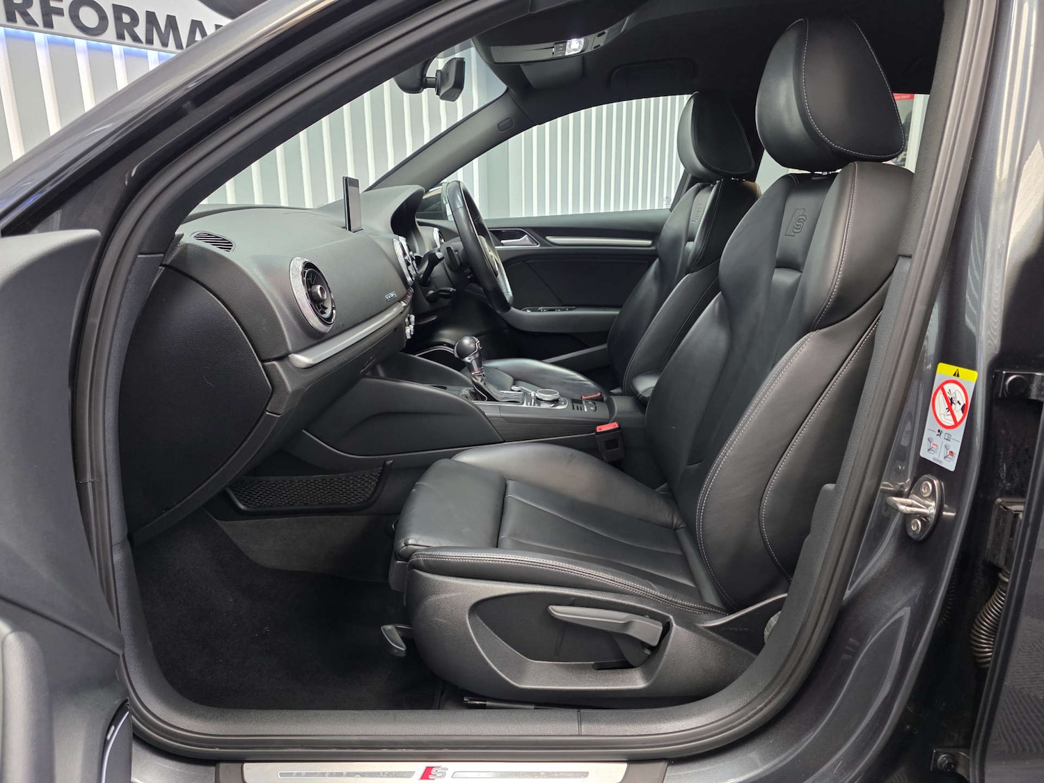 Used Audi A3 2017 for sale - 76601733: Photo 40