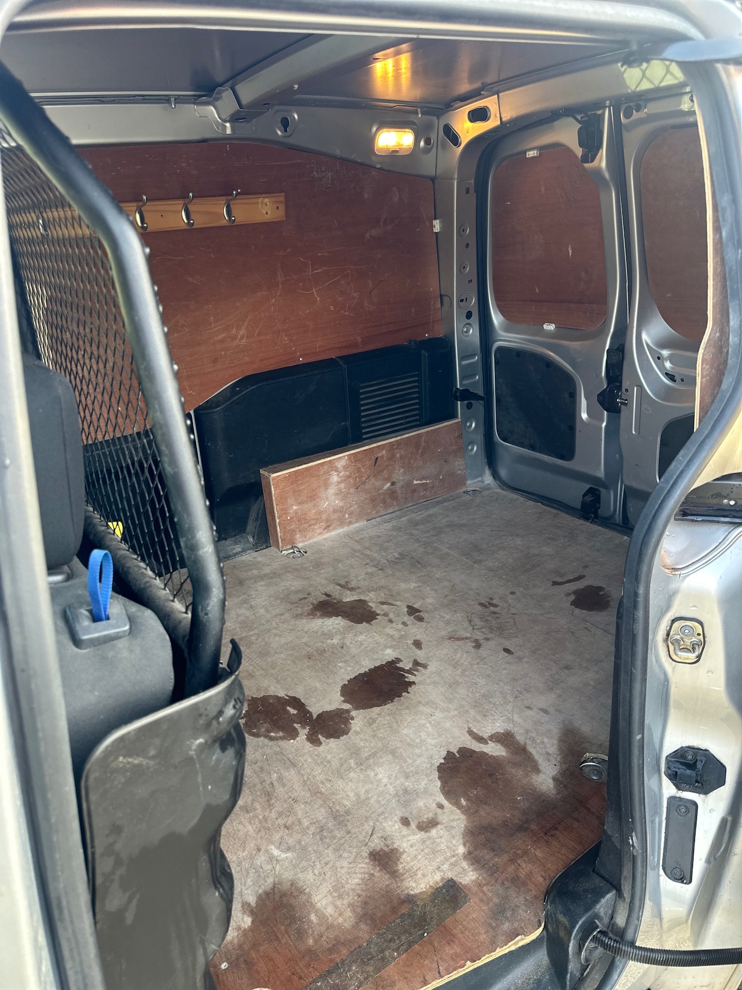 Used Peugeot Partner 2017 for sale - 77261025: Photo 5