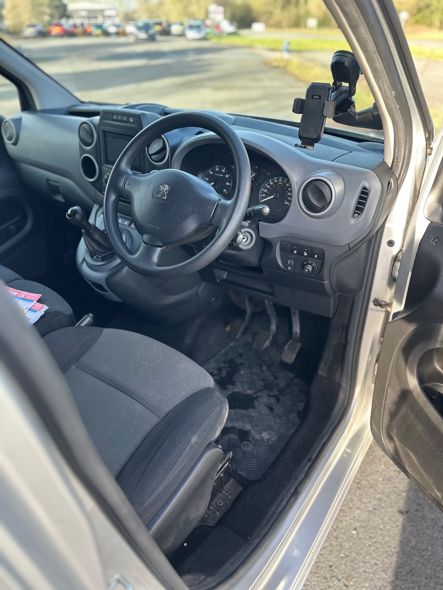 Used Peugeot Partner 2017 for sale - 77261025: Photo 7