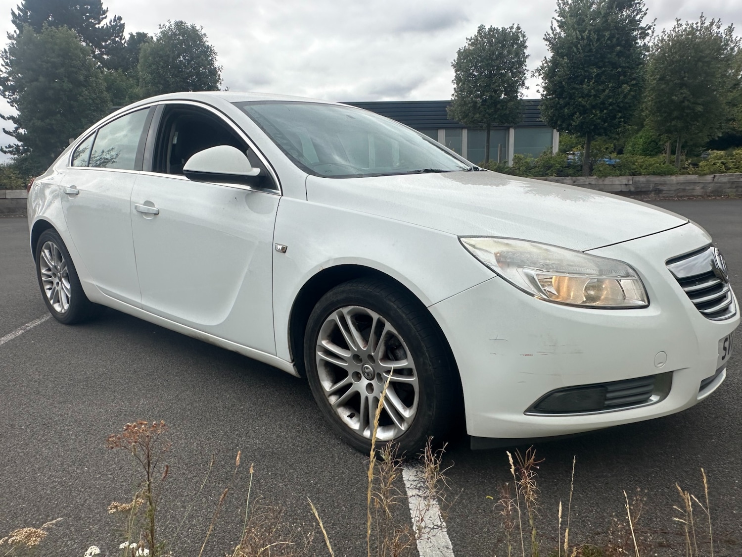 Used Vauxhall Insignia 2011 for sale - 76534077: Photo 1
