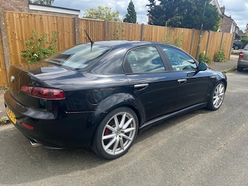 Used Alfa Romeo 159 2008 for sale - 76605999: Photo