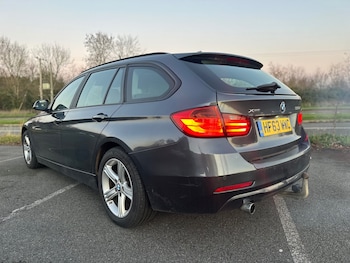 Used BMW 3 Series 2013 for sale - 76606035: Photo