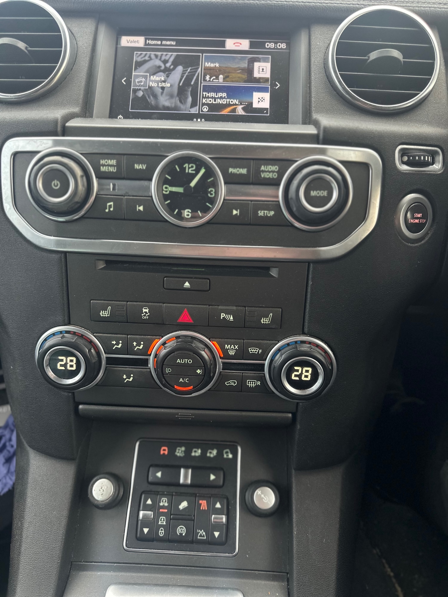 Used Land Rover Discovery 2016 for sale - 76699647: Photo 5