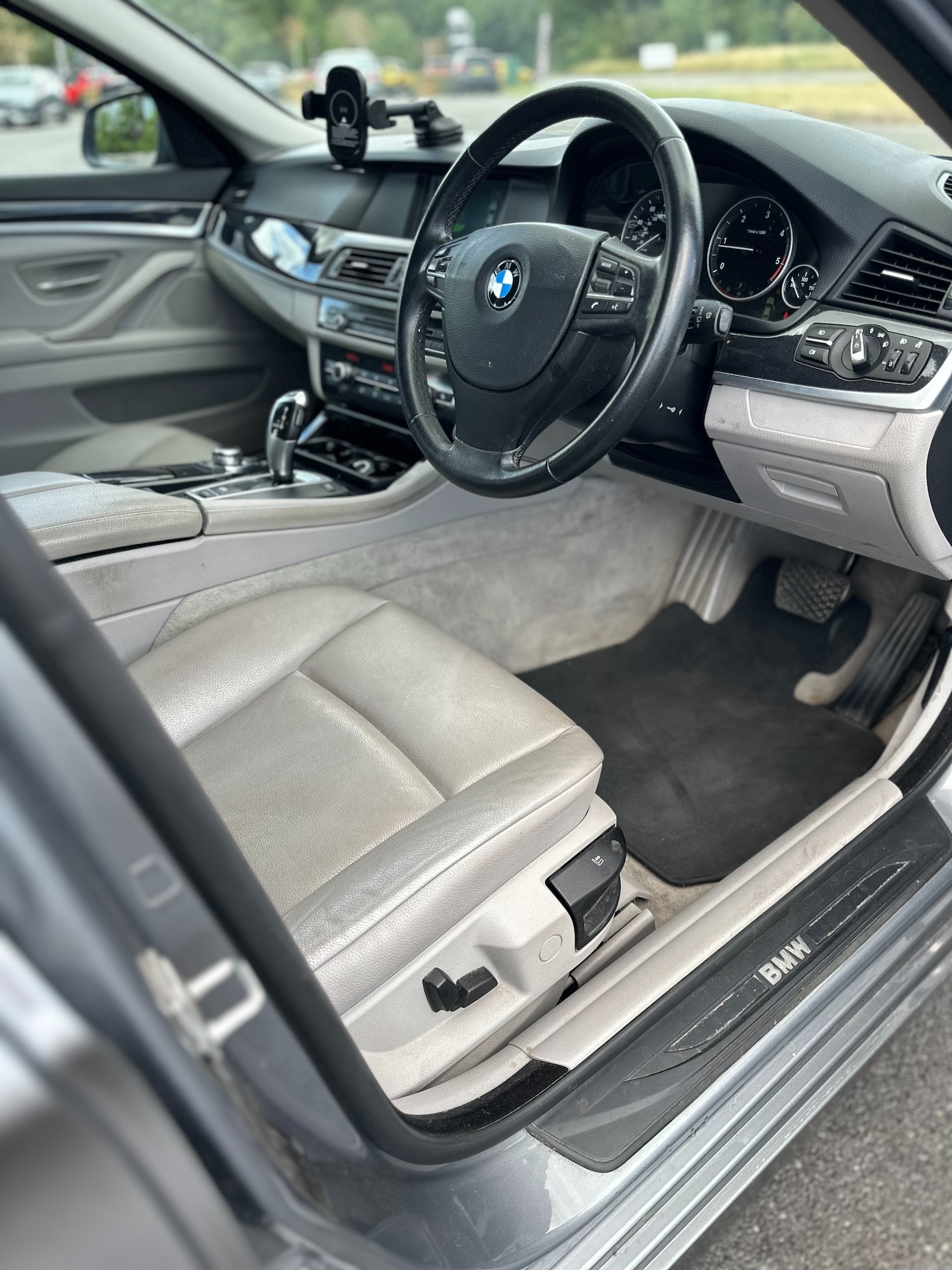 Used BMW 5 Series 2011 for sale - 76606006: Photo 7