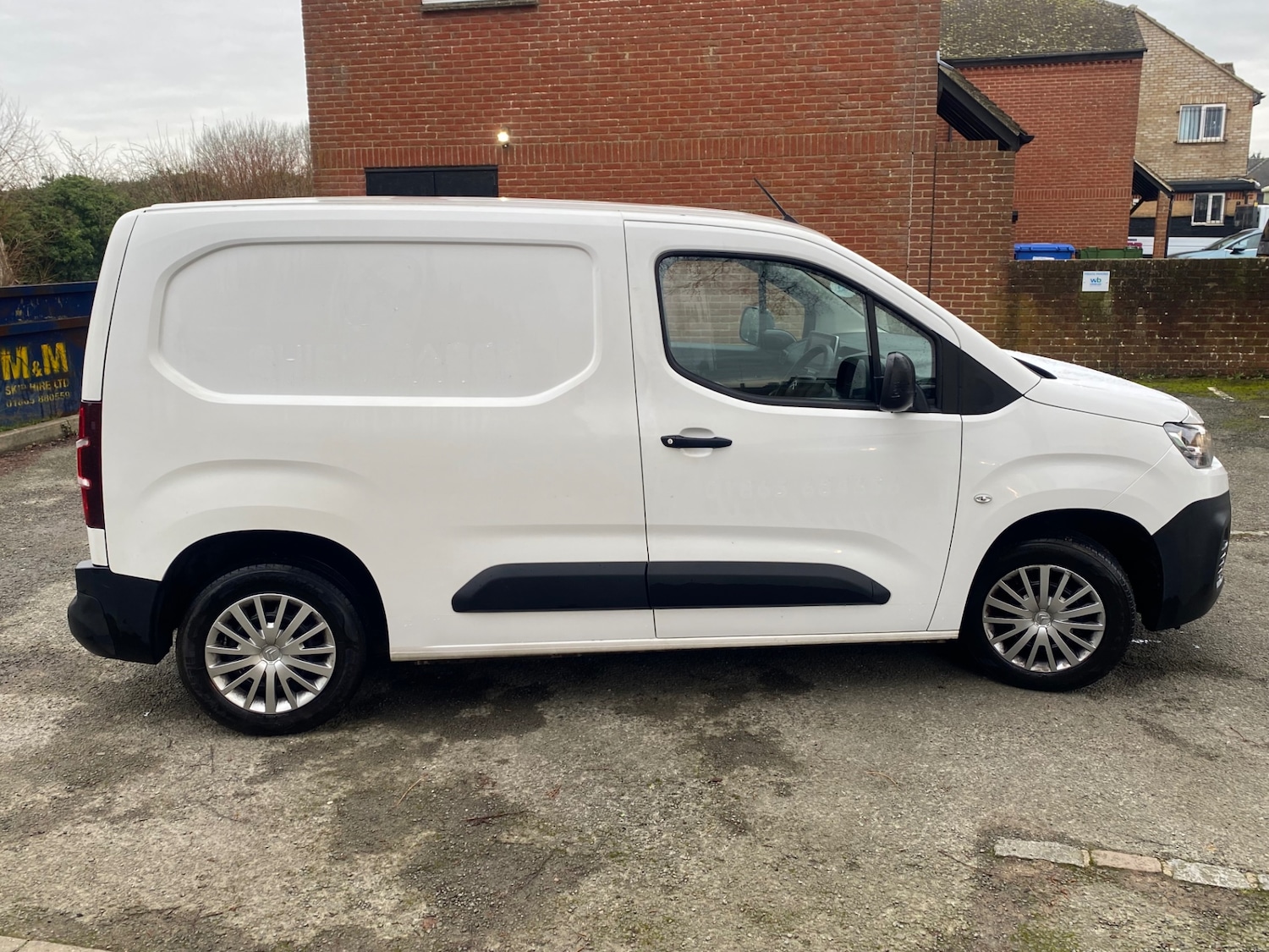 Used Citroen Berlingo 2020 for sale - 76706675: Photo 2