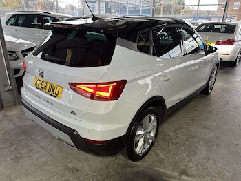 Used SEAT Arona 2018 for sale - 76482606: Photo