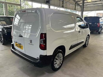Used Peugeot Partner 2022 for sale - 75897453: Photo