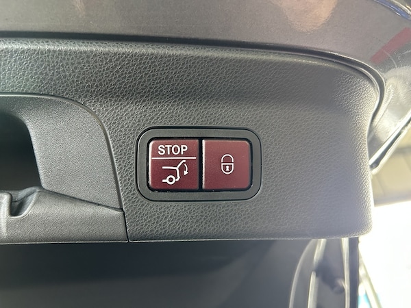 Used Mercedes-Benz GLC 2019 for sale - 76224107: Photo 10
