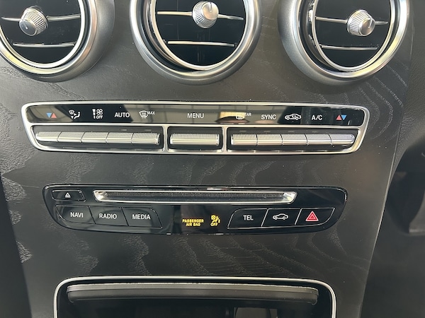 Used Mercedes-Benz GLC 2019 for sale - 76224107: Photo 14