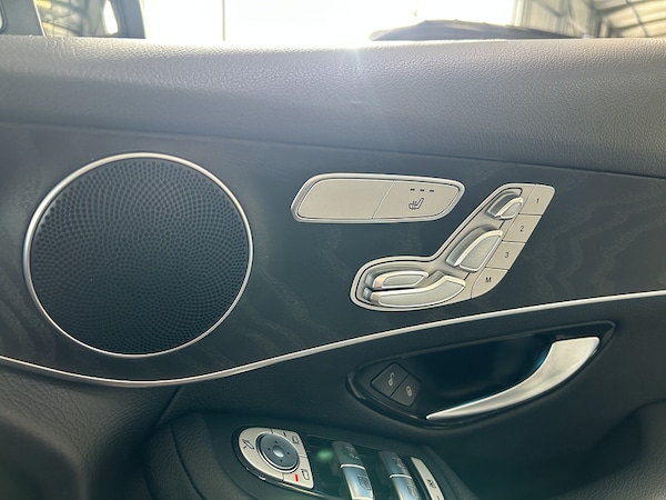 Used Mercedes-Benz GLC 2019 for sale - 76224107: Photo 22