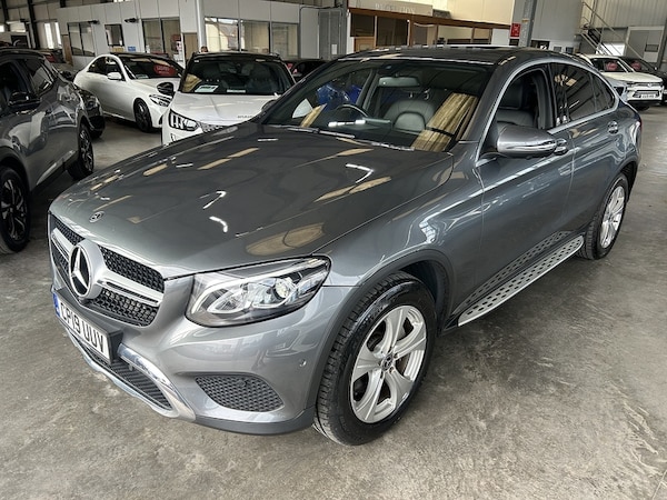 Used Mercedes-Benz GLC 2019 for sale - 76224107: Photo 2