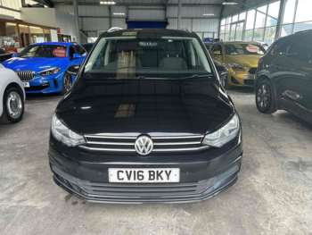 Used Volkswagen Touran 2016 for sale - 74942880: Photo