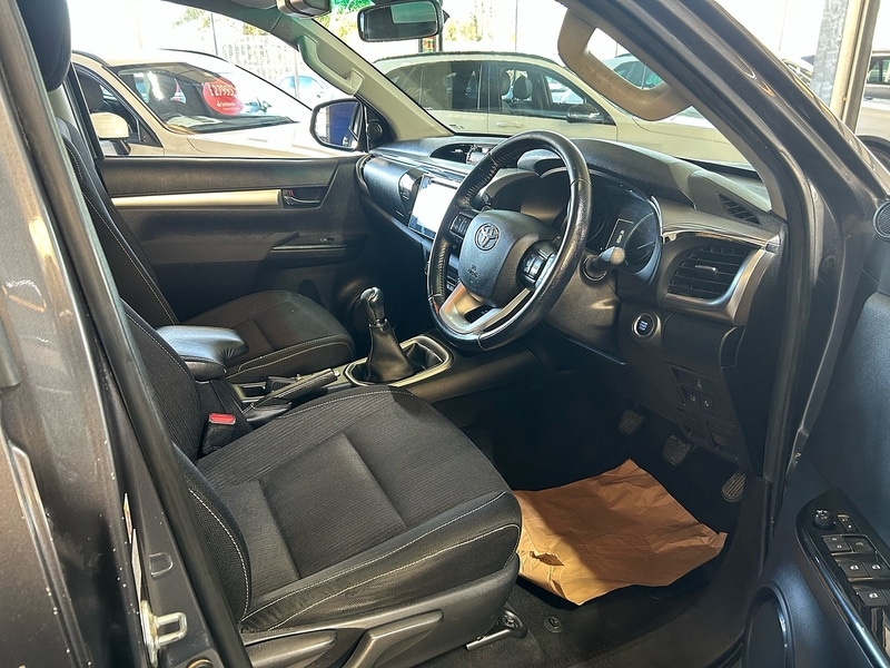Used Toyota Hilux 2018 for sale - 76628525: Photo 7