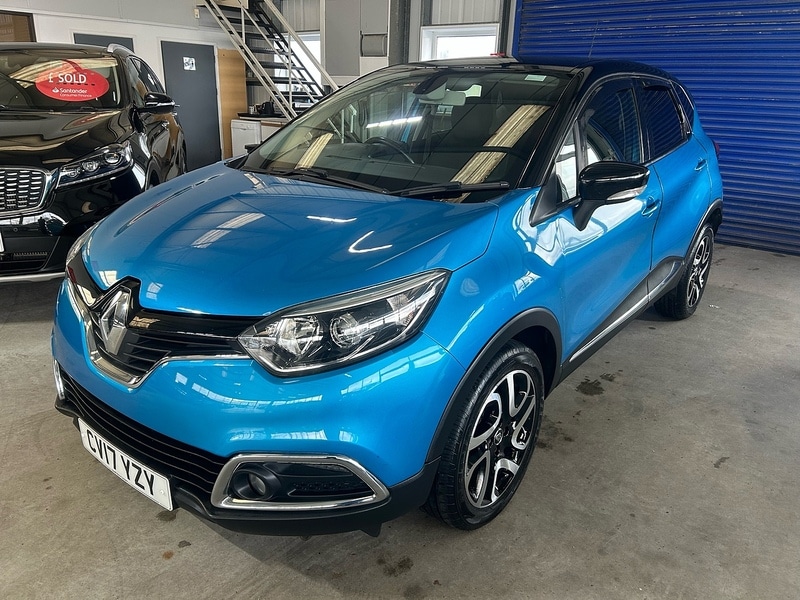 Used Renault Captur for sale - 77218140: Photo 2