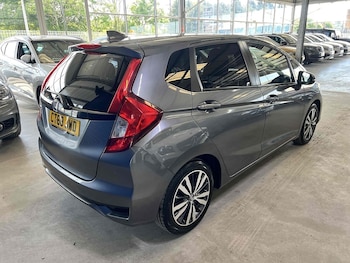 Used Honda Jazz 2019 for sale - 75897399: Photo