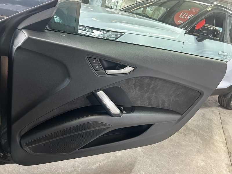 Used Audi TT 2017 for sale - 76132998: Photo 19