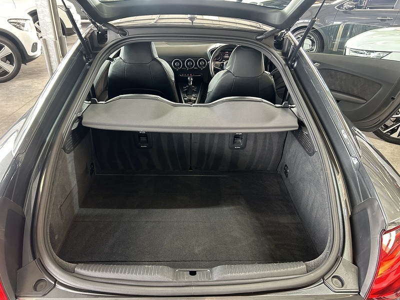 Used Audi TT 2017 for sale - 76132998: Photo 8