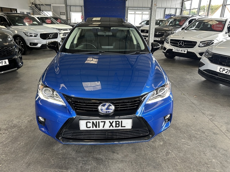 Used Lexus CT 2017 for sale - 76256894: Photo 3
