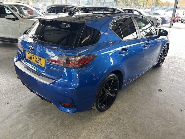 Used Lexus CT 2017 for sale - 76256894: Photo 4