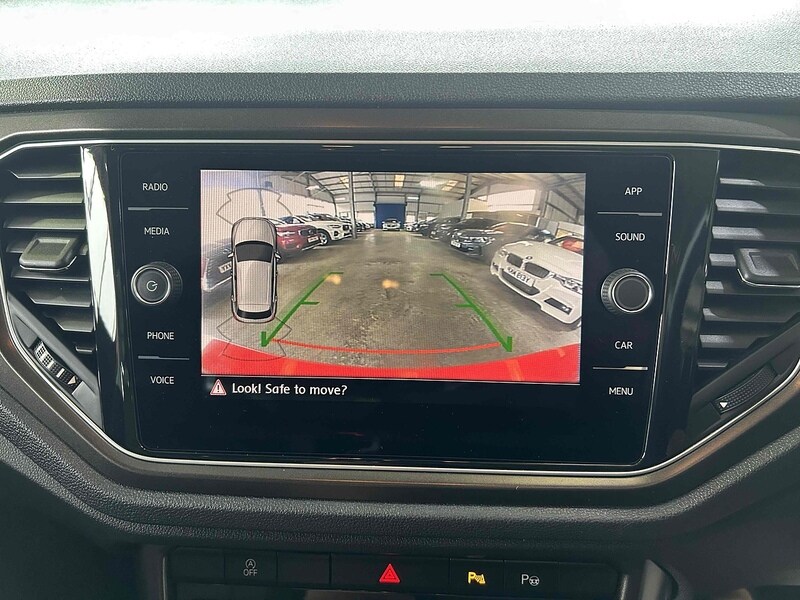 Used Volkswagen T-Roc 2018 for sale - 75897365: Photo 16