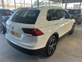 Used Volkswagen Tiguan 2016 for sale - 74942615: Photo