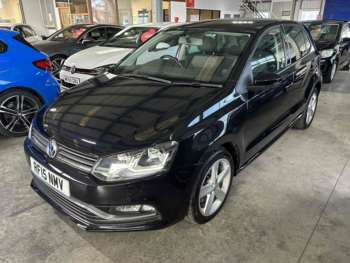 Used Volkswagen Polo 2015 for sale - 74942799: Photo