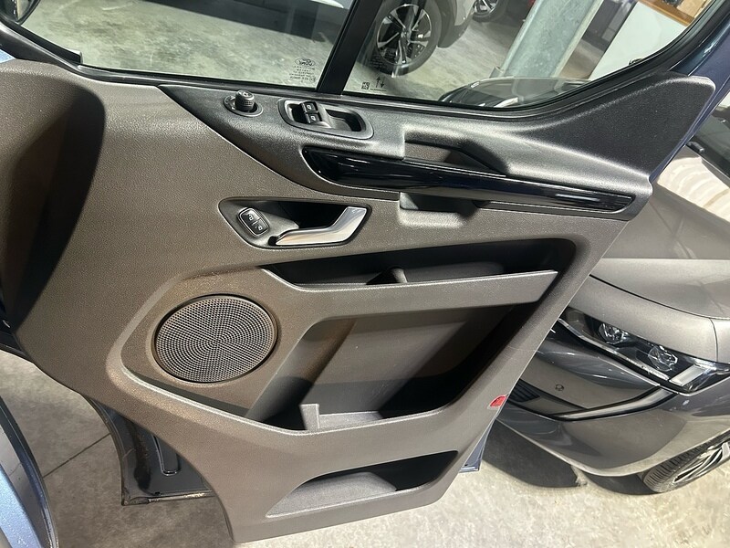 Used Ford Transit Custom 2023 for sale - 76699031: Photo 22