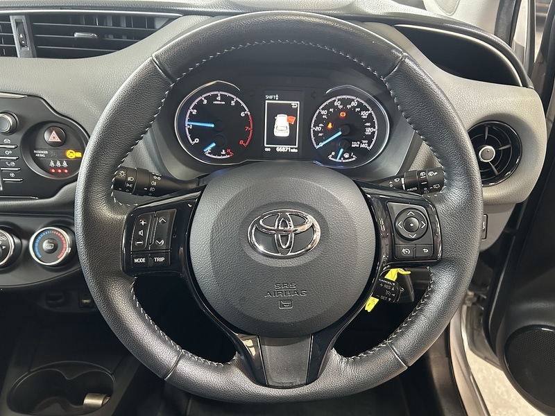 Used Toyota Yaris 2019 for sale - 76185818: Photo 11