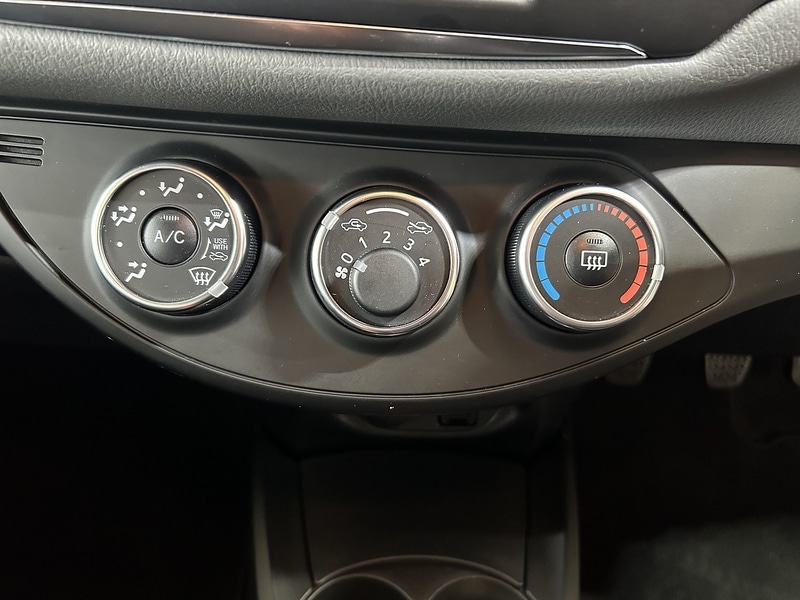 Used Toyota Yaris 2019 for sale - 76185818: Photo 12
