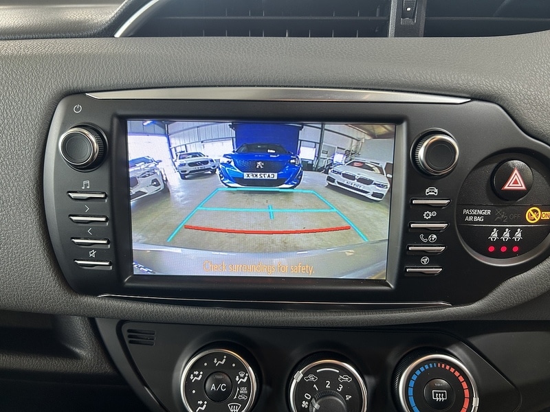 Used Toyota Yaris 2019 for sale - 76185818: Photo 17