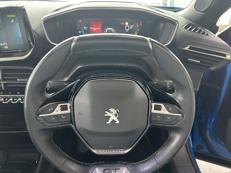 Used Peugeot 2008 2021 for sale - 76256899: Photo 11