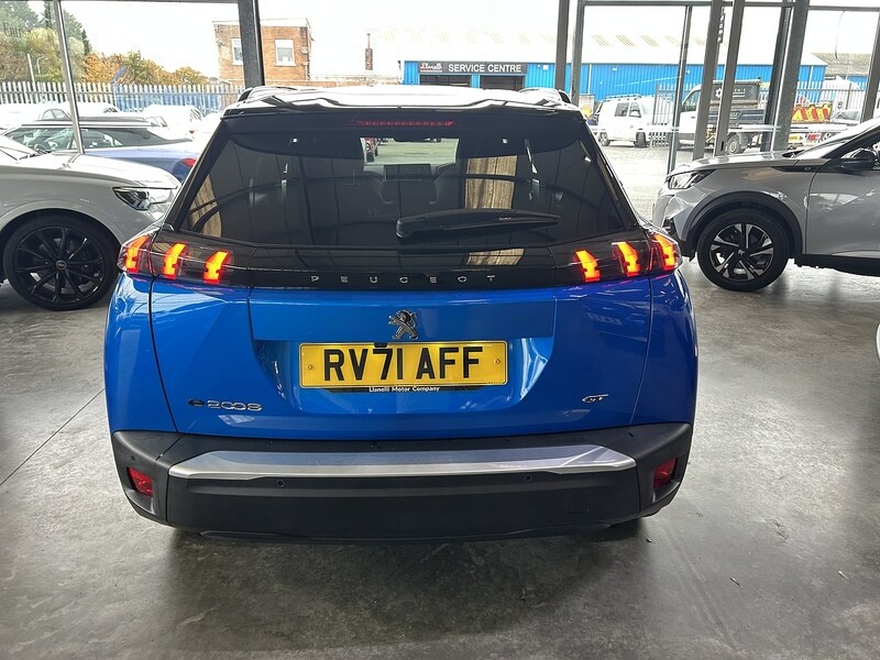 Used Peugeot 2008 2021 for sale - 76256899: Photo 6