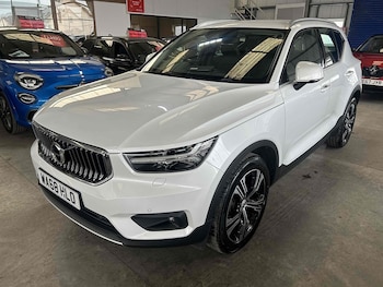 Used Volvo XC40 2018 for sale - 75897509: Photo 2