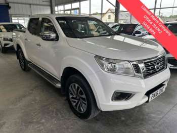 Used Nissan Navara 2016 for sale - 74985595: Photo