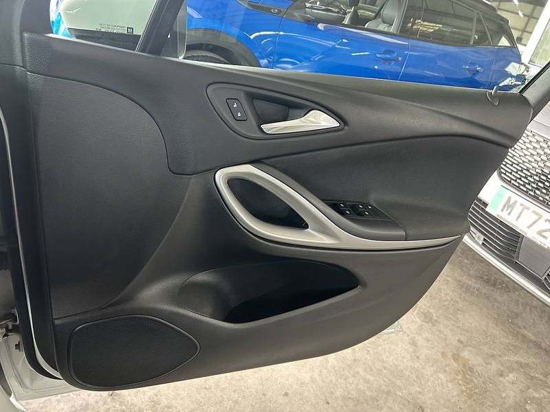 Used Vauxhall Astra 2019 for sale - 76346053: Photo 18