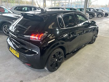 Used Peugeot 208 2020 for sale - 76655516: Photo