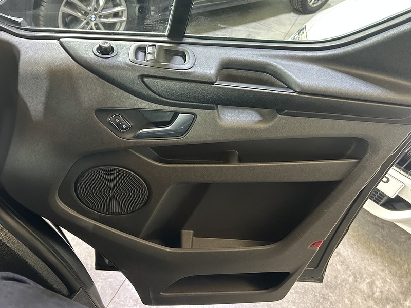 Used Ford Transit Custom 2018 for sale - 76009369: Photo 18
