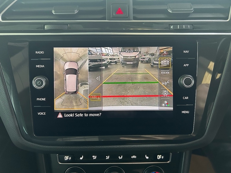 Used Volkswagen Tiguan 2019 for sale - 76547319: Photo 16