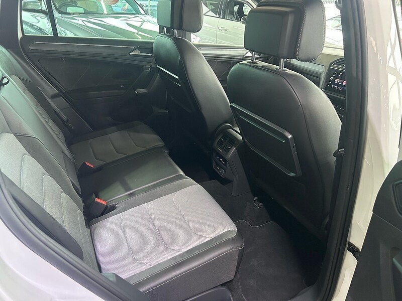 Used Volkswagen Tiguan 2019 for sale - 76547319: Photo 8