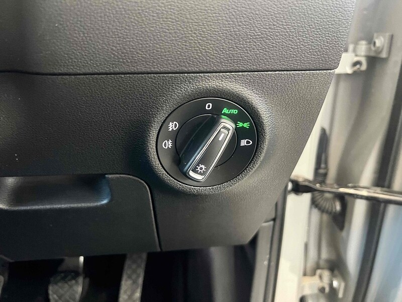 Used Skoda Karoq 2018 for sale - 75897413: Photo 24