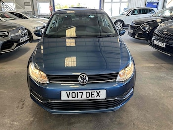 Used Volkswagen Polo 2017 for sale - 75182178: Photo
